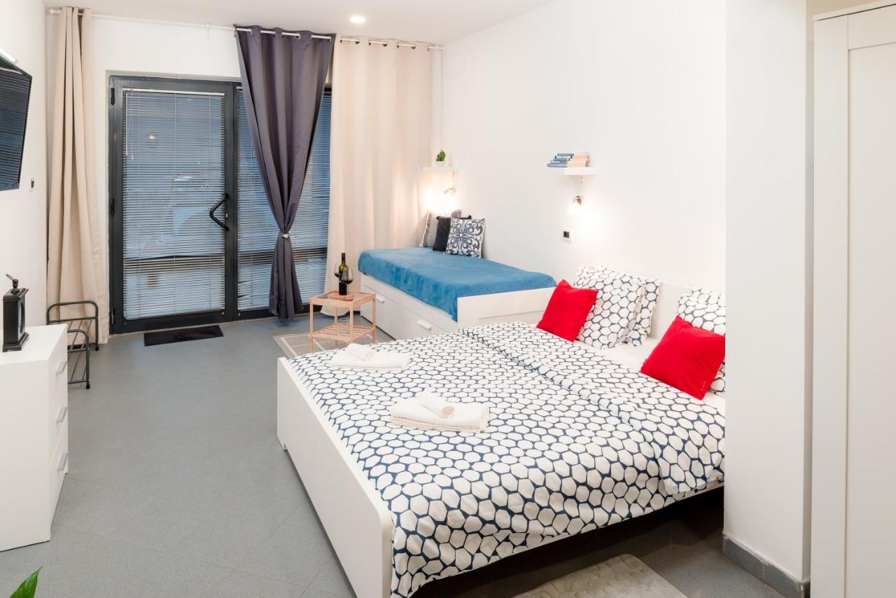 Studio Apartment Sesula スプリト エクステリア 写真